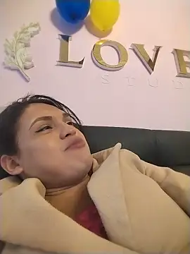 kimCosseyy online show from 05/17/26, 02:11