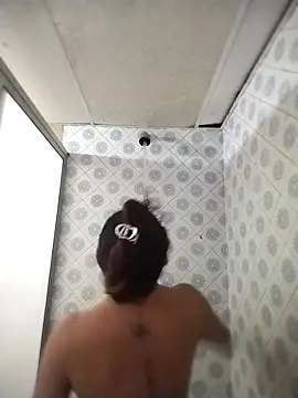 Snapshot of kimCosseyy chatting on 02/21/26, 02:02 kimCosseyy online show from 02/21/26, 02:02