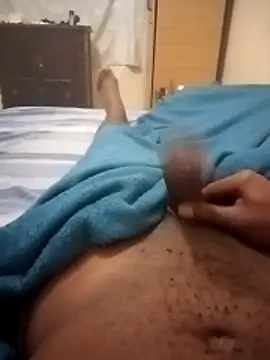 izinjamfee2 online show from 12/18/25, 11:30