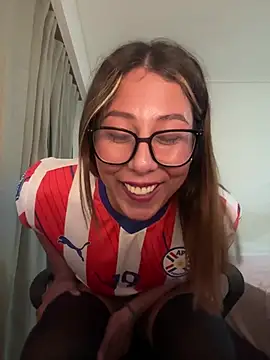 Yerucita online show from 05/18/26, 04:07