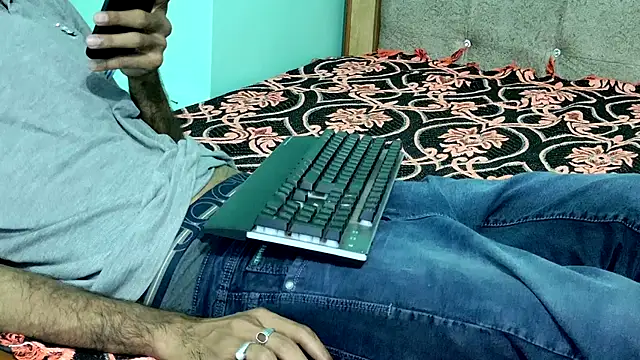 Habibi big b online show from 03/06/26, 01:28