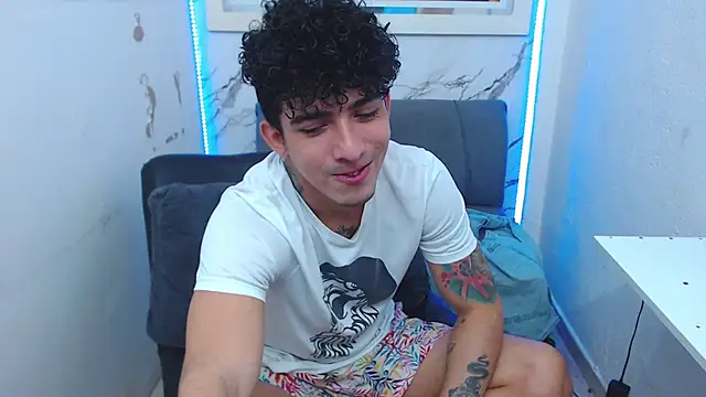 targuerian22 online show from 12/15/25, 11:10