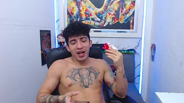 targuerian22 online show from 10/31/25, 12:18