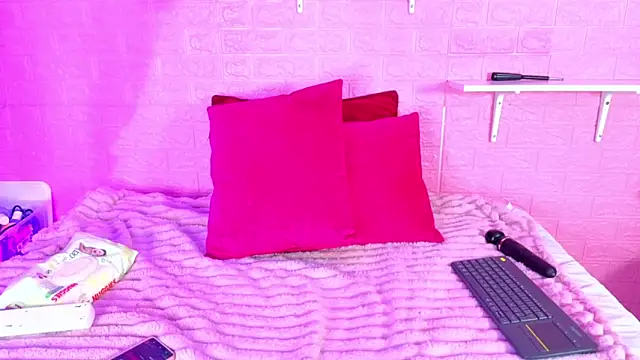 Snapshot of hanna__azumi chatting on 06/20/26, 02:27 hanna azumi online show from 06/20/26, 02:27