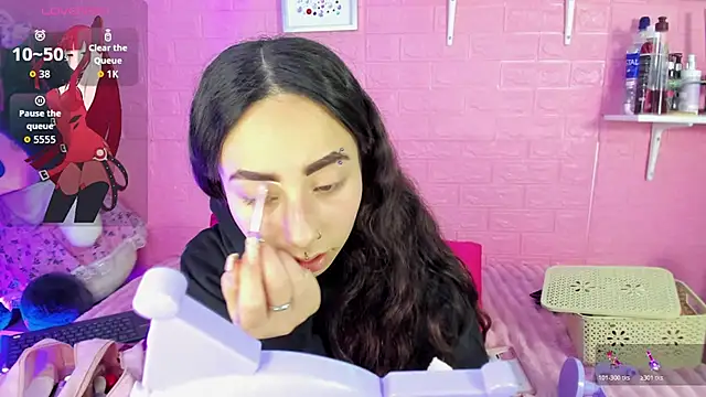 hanna  azumi online show from 12/22/25, 02:11