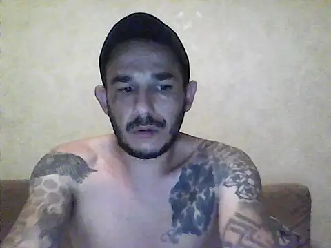Snapshot of Kurqga chatting on 09/22/25, 03:23 Kurqga online show from 09/22/25, 03:23