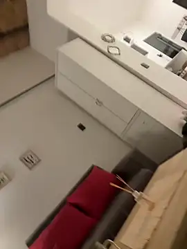 Zairaisak online show from 10/02/25, 11:30