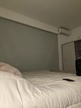 Zairaisak online show from 10/04/25, 10:44