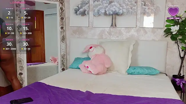 MilaTeenX online show from 04/09/26, 05:42