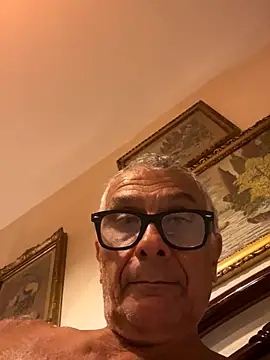 4n4l1zz4m1 online show from 11/16/25, 12:04