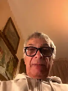 4n4l1zz4m1 online show from 01/15/26, 08:01