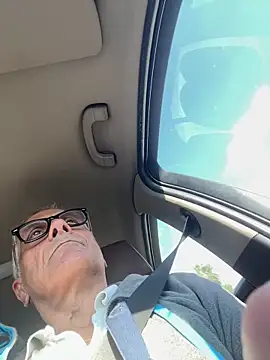 4n4l1zz4m1 online show from 10/18/25, 11:34