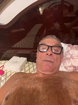 4n4l1zz4m1 online show from 03/29/26, 12:56