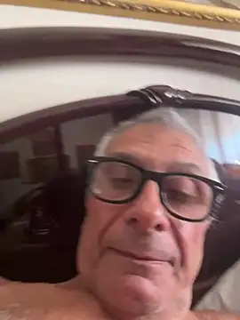 4n4l1zz4m1 online show from 04/09/26, 01:39