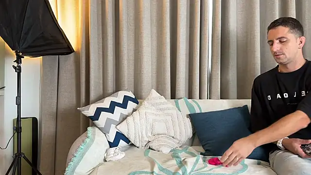 Flying-Dutchmana online show from 09/15/25, 03:40