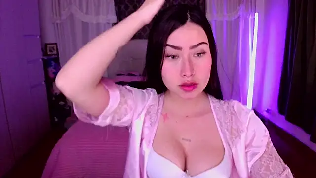 Emilyswan04 online show from 01/13/26, 03:54