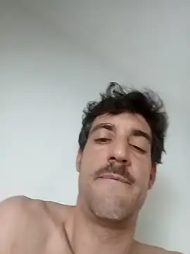 Snapshot of gorkamacbew chatting on 01/05/25, 01:35 gorkamacbew online show from 01/05/25, 01:35