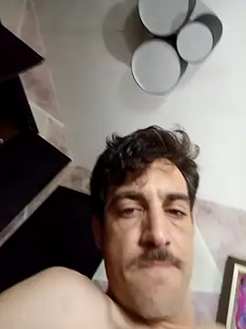 Snapshot of gorkamacbew chatting on 12/05/24, 10:06 gorkamacbew online show from 12/05/24, 10:06