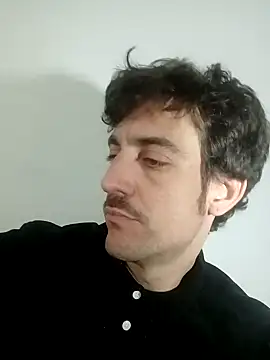 Snapshot of gorkamacbew chatting on 01/04/25, 07:23 gorkamacbew online show from 01/04/25, 07:23