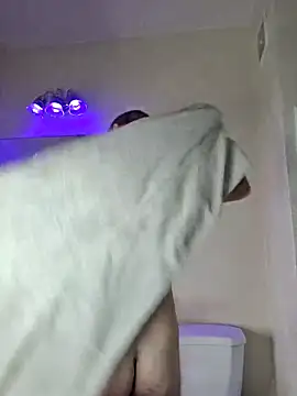 lit702 online show from 10/12/25, 05:42