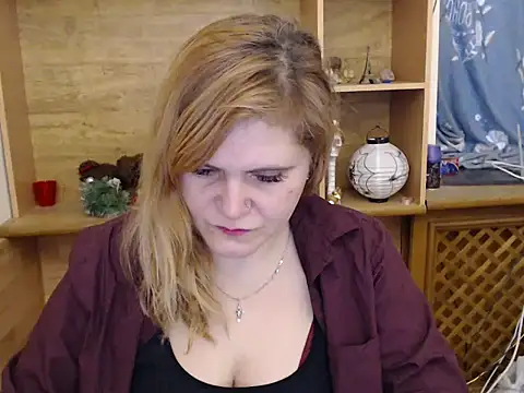 DaniellaKiss online show from 02/27/26, 09:31