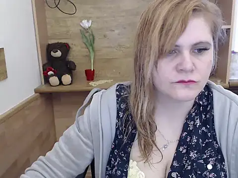 DaniellaKiss online show from 03/11/26, 01:05