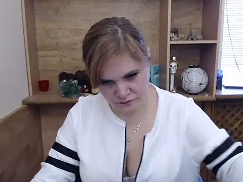 DaniellaKiss online show from 02/01/26, 09:18