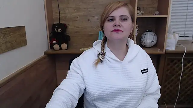 DaniellaKiss online show from 03/25/26, 05:01