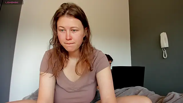 jessica tenderly online show from 11/07/25, 02:21