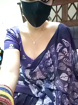 Snapshot of Roja-Telugu777 chatting on 10/15/25, 02:43 Roja-Telugu777 online show from 10/15/25, 02:43