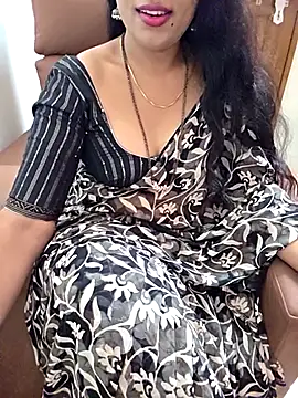 Snapshot of Roja-Telugu777 chatting on 11/22/25, 05:28 Roja-Telugu777 online show from 11/22/25, 05:28