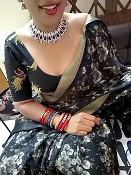 Snapshot of Roja-Telugu777 chatting on 11/03/25, 01:55 Roja-Telugu777 online show from 11/03/25, 01:55