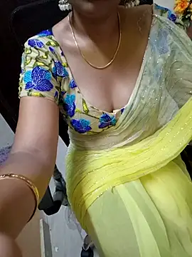 Snapshot of Roja-Telugu777 chatting on 03/10/25, 04:38 Roja-Telugu777 online show from 03/10/25, 04:38