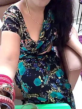 Snapshot of Roja-Telugu777 chatting on 11/18/25, 02:49 Roja-Telugu777 online show from 11/18/25, 02:49