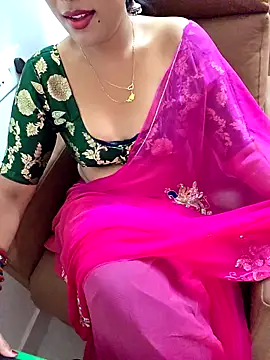 Snapshot of Roja-Telugu777 chatting on 11/12/25, 01:43 Roja-Telugu777 online show from 11/12/25, 01:43