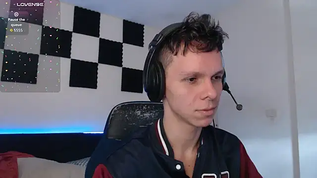 bryamado69 online show from 11/04/25, 01:48