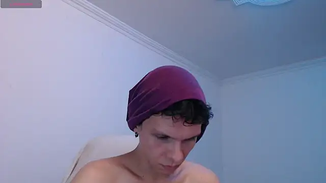 bryamado69 online show from 04/14/26, 07:02