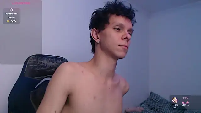 Snapshot of bryamado69 chatting on 05/05/26, 05:32 bryamado69 online show from 05/05/26, 05:32