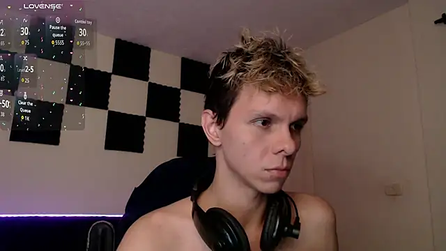 bryamado69 online show from 10/05/25, 07:32