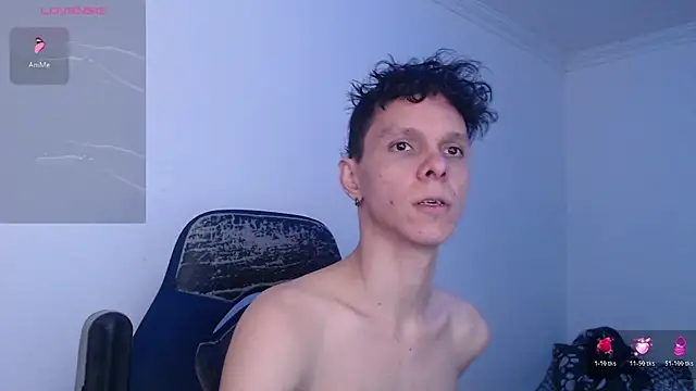 Snapshot of bryamado69 chatting on 06/25/26, 03:26 bryamado69 online show from 06/25/26, 03:26