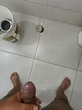 Snapshot of Gururonny07 chatting on 09/13/25, 08:31 Gururonny07 online show from 09/13/25, 08:31