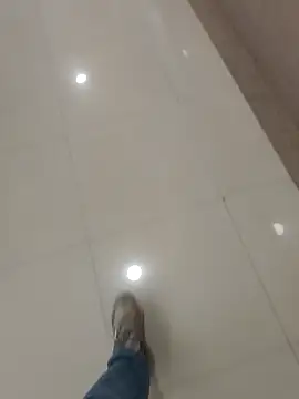 Snapshot of Gururonny07 chatting on 09/30/25, 07:36 Gururonny07 online show from 09/30/25, 07:36