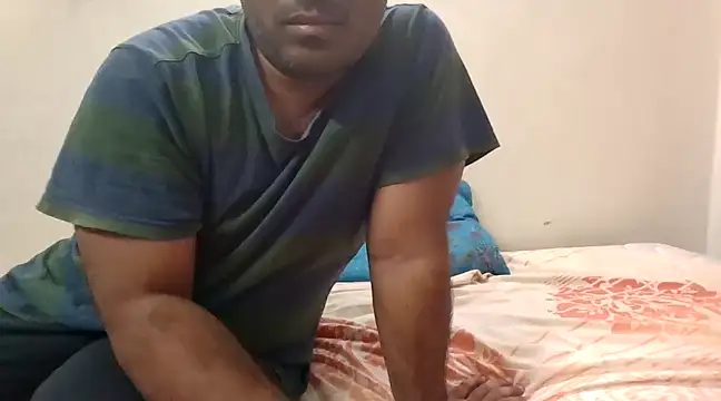 Varma3101 online show from 01/19/25, 02:38