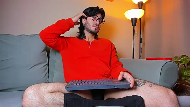 Ackerman Eren  online show from 10/06/25, 09:54