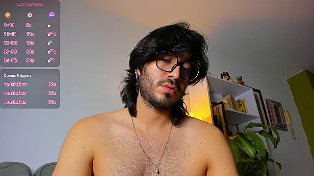 Ackerman Eren  online show from 11/28/25, 10:32