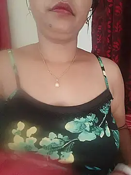Snapshot of BongQueen9 chatting on 06/20/26, 04:28 BongQueen9 online show from 06/20/26, 04:28