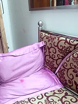 BongQueen9 online show from 03/30/26, 11:01