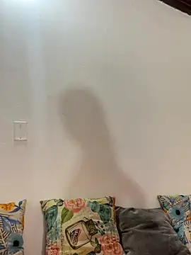 Snapshot of Antonellasmith00 chatting on 11/08/25, 12:52 Antonellasmith00 online show from 11/08/25, 12:52