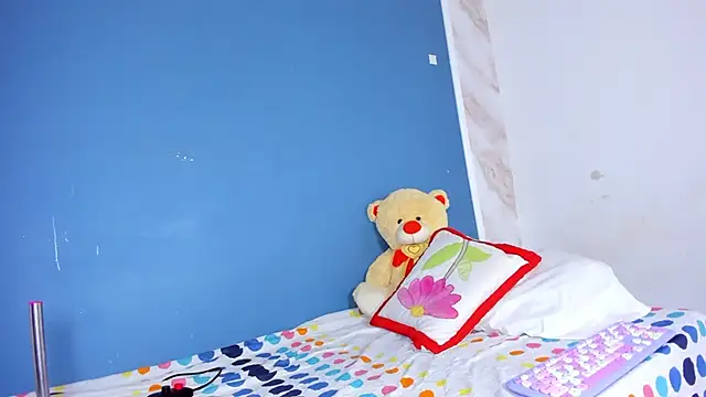 Snapshot of Antonellasmith00 chatting on 02/28/25, 01:14 Antonellasmith00 online show from 02/28/25, 01:14