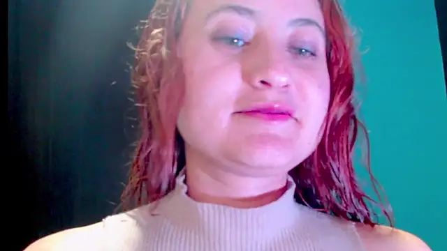 Snapshot of zoe_jones3 chatting on 03/12/25, 10:39 zoe jones3 online show from 03/12/25, 10:39